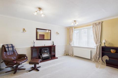 3 bedroom detached house for sale, Viceroy Close, Colchester