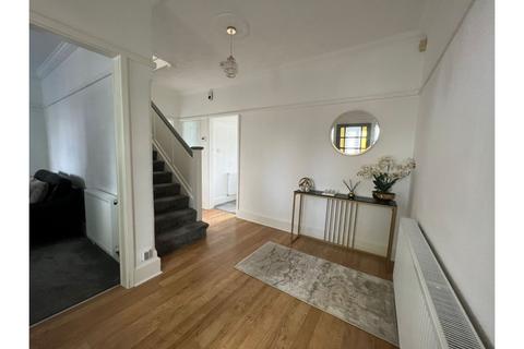 4 bedroom semi-detached house for sale, Spencefield Lane, Leicester, LE5