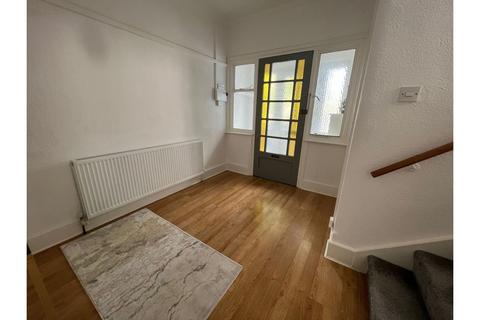 4 bedroom semi-detached house for sale, Spencefield Lane, Leicester, LE5