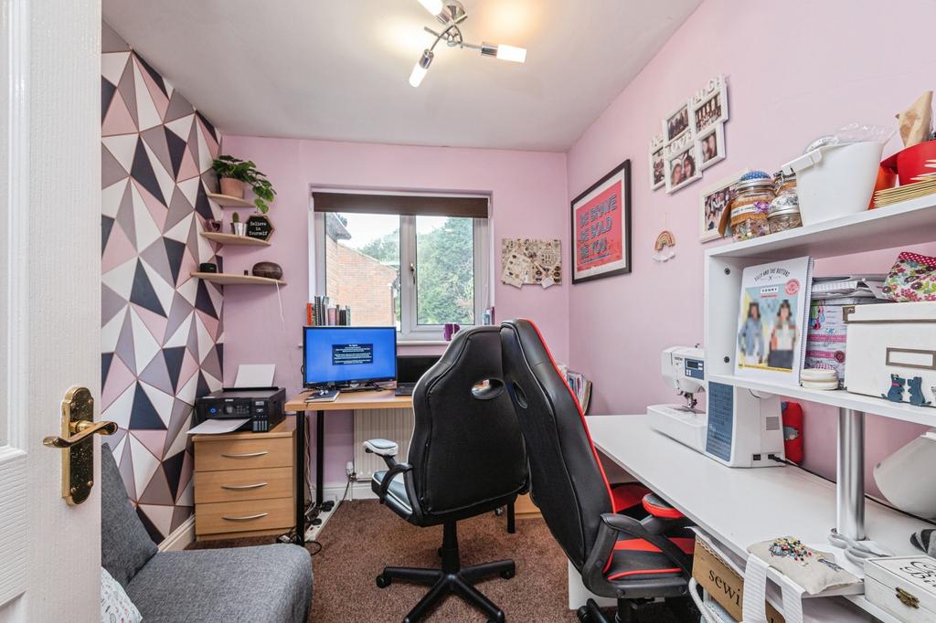 Bedroom Three/Study