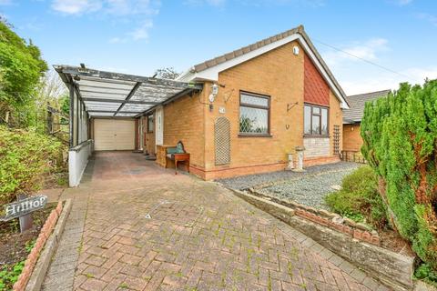 2 bedroom detached bungalow for sale, Fernhurst Close, Stone, ST15