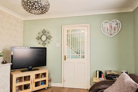 3 bedroom semi-detached house for sale, Beech Avenue - Pinehurst, Swindon, SN2