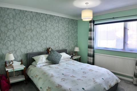 3 bedroom semi-detached house for sale, Overdene, Pontllanfraith, NP12