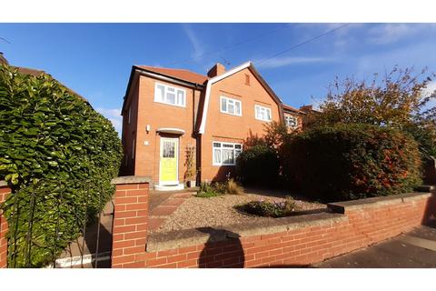 Park Hill Drive, Leicester, LE2