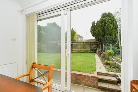 undefined, Ashwell Close - Old Walcot, Swindon, SN3