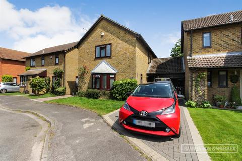 undefined, Churchfields, West Molesey KT8