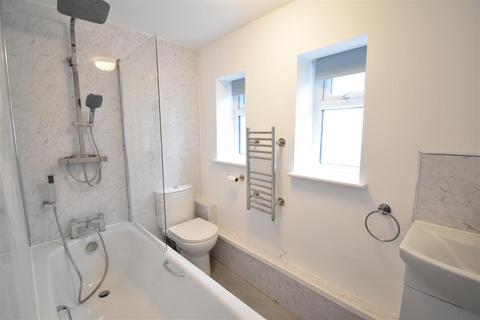 undefined, Elm Road, Kingston Upon Thames