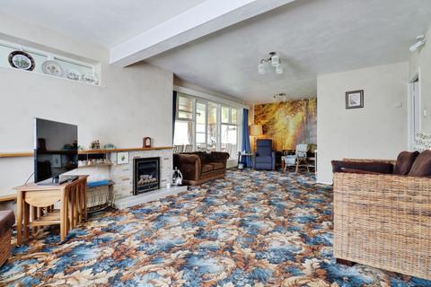 3 bedroom detached bungalow for sale, Fordview Close, Leicester, LE8