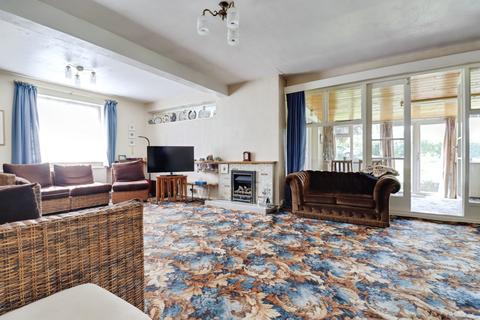 3 bedroom detached bungalow for sale, Fordview Close, Leicester, LE8
