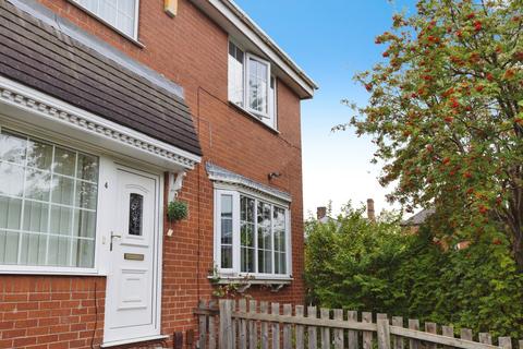 2 bedroom semi-detached house for sale, Sycamore Croft, Leeds, LS11