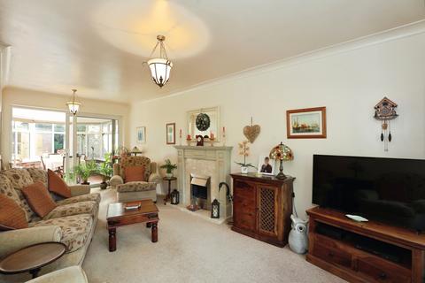 4 bedroom detached house for sale, Jenkinson Close, Newcastle, ST5