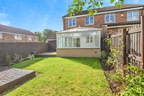 undefined, Cornstone Fold, Leeds, LS12
