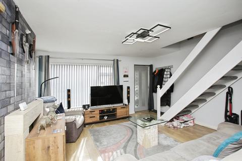 2 bedroom terraced house for sale, Clifton Way, Hinckley, LE10