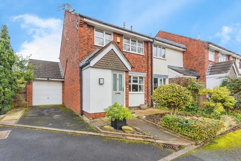 3 bedroom end of terrace house for sale, Peckforton Close, Cheadle, SK8