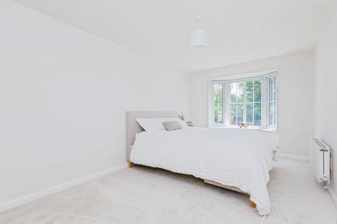 5 bedroom semi-detached house for sale, Oakwood Road, Leicester, LE4
