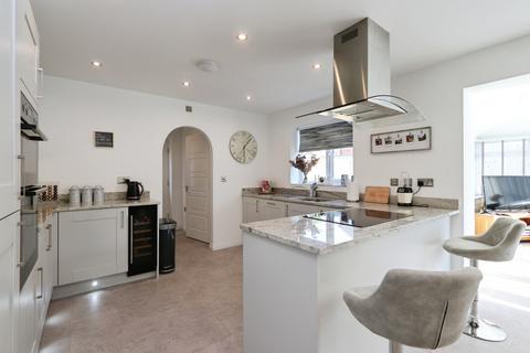 4 bedroom detached house for sale, Three Bells Close, Rotherham, S66