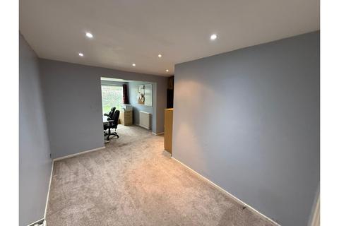 3 bedroom semi-detached house for sale, Coppice Wood Grove, Leeds, LS20