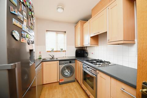 3 bedroom end of terrace house for sale, Lockwell Road, Dagenham, RM10