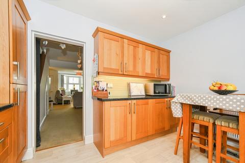 undefined, London Road, Calne, SN11