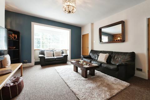 4 bedroom semi-detached house for sale, Leadwell Lane, Wakefield, WF3