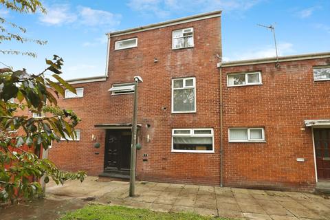 Carfield, Skelmersdale, WN8