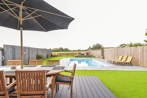 5 bedroom detached bungalow for sale, Goatacre, Calne, SN11