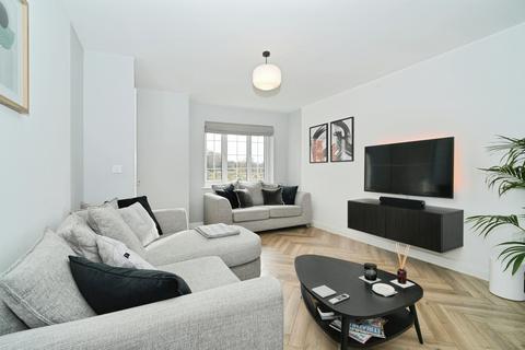 Thames Avenue, Leigh, WN7