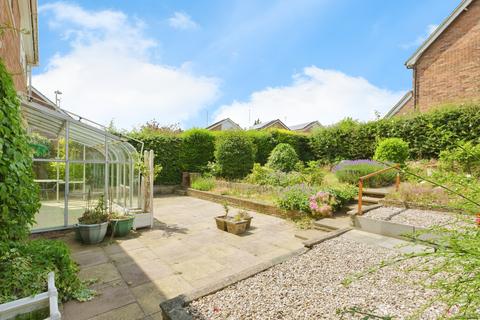 4 bedroom detached house for sale, Foxcroft Close, Leicester, LE3