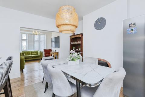 3 bedroom semi-detached house for sale, Petworth Drive, Leicester, LE3