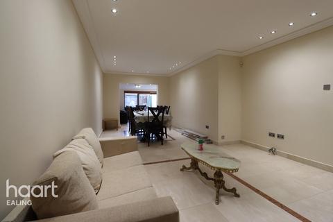 undefined, Rushdene Crescent, NORTHOLT