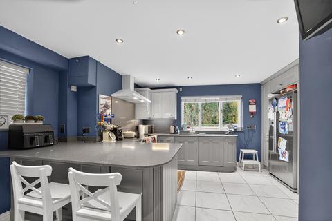4 bedroom detached house for sale, The Street - Lea, Malmesbury, SN16