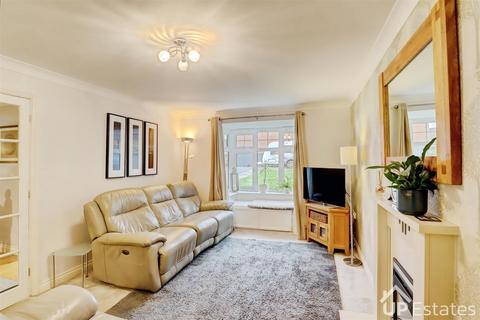 undefined, Chaytor Drive, The Shires, Nuneaton