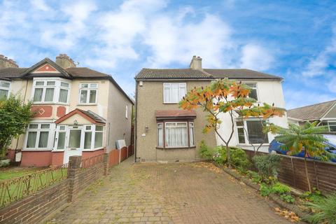 3 bedroom semi-detached house for sale, Rainham Road, Rainham, RM13