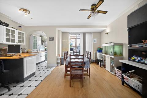 undefined, Grosvenor Road, Dagenham, RM8
