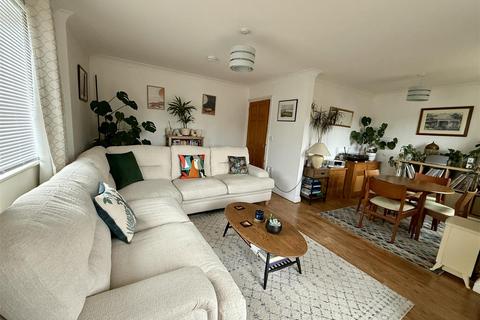 3 bedroom terraced house for sale, Parklands Avenue, Cowes