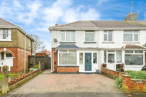 Langford Grove - Old Walcot, Swindon, SN3