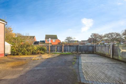 undefined, Basingstoke Close, Swindon, SN5