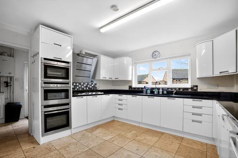 4 bedroom detached house for sale, High Street - Watchfield, Swindon, SN6