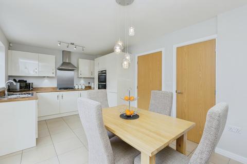 4 bedroom detached house for sale, Lime Avenue, Leicester, LE9