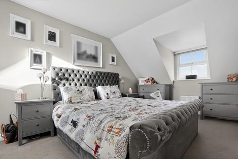 4 bedroom detached house for sale, Lords Close - Alexandra Park - Wroughton, Swindon, SN4