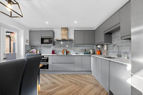 4 bedroom detached house for sale, Lords Close - Alexandra Park - Wroughton, Swindon, SN4