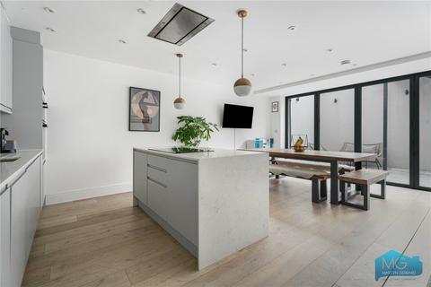 3 bedroom apartment for sale, Brownlow Road, London, N11