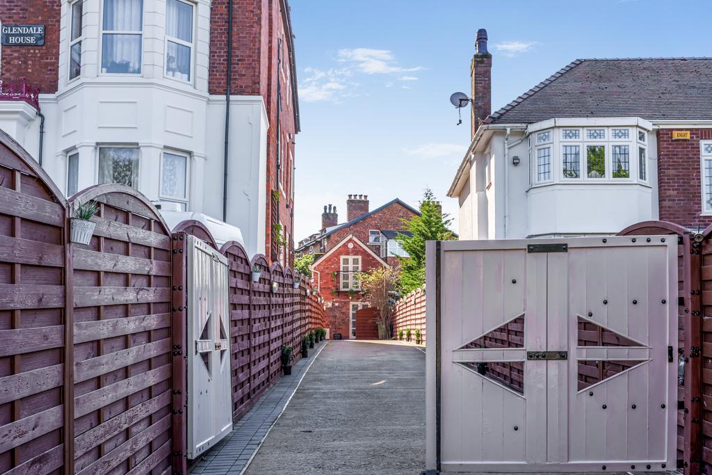 Gated Driveway