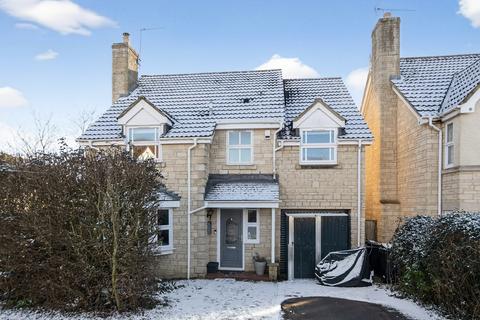 4 bedroom detached house for sale, Turnberry Close - Monkton Park, Chippenham, SN15