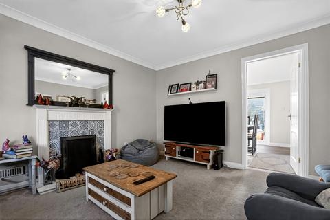 4 bedroom detached house for sale, Turnberry Close - Monkton Park, Chippenham, SN15