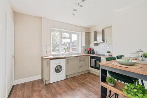 2 bedroom terraced house for sale, Beancroft Road, Castleford, WF10