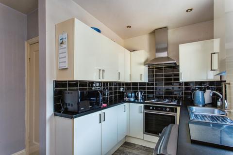 3 bedroom terraced house for sale, Sandringham Avenue, Leyland, PR25