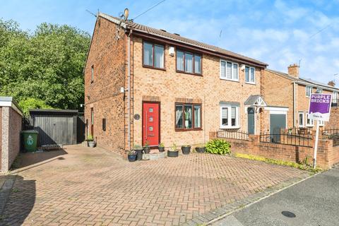 3 bedroom semi-detached house for sale, Fieldside Road, Kinsley, Pontefract, WF9