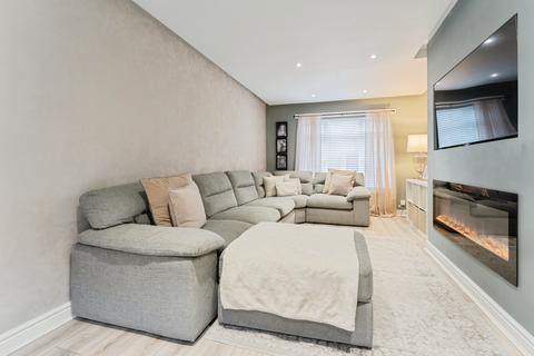 3 bedroom end of terrace house for sale, Scoresby Road, Wirral, CH46