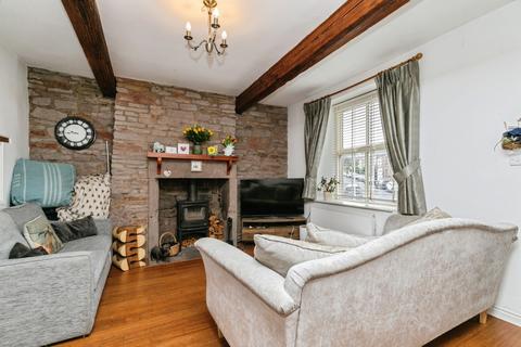 3 bedroom end of terrace house for sale, Blackburn Road, Wheelton, Chorley, PR6